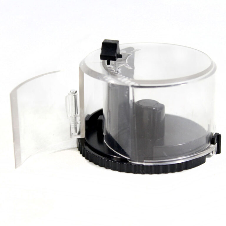 Automatic Fish Feeder with Digital LCD